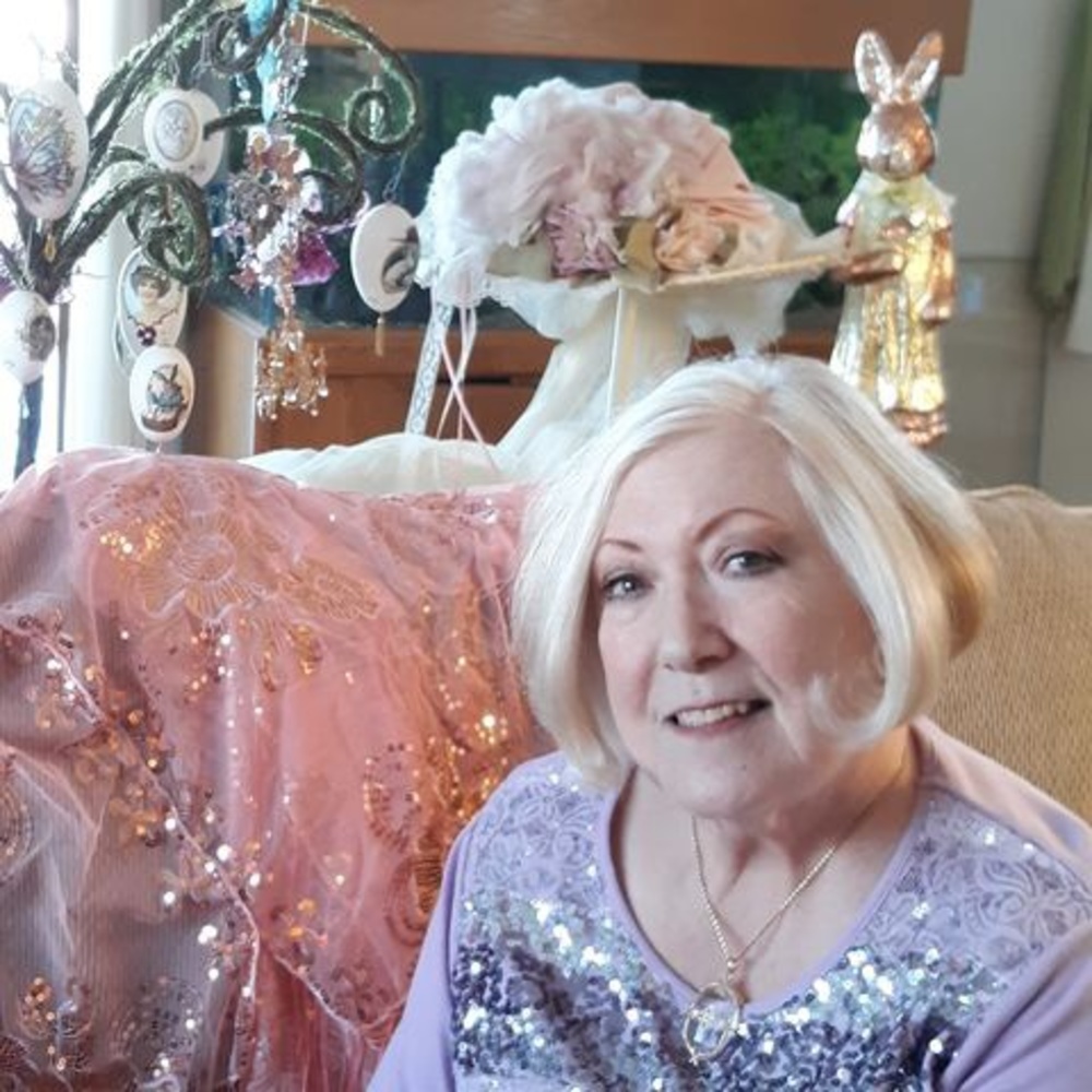 Meet your Posher, Frances